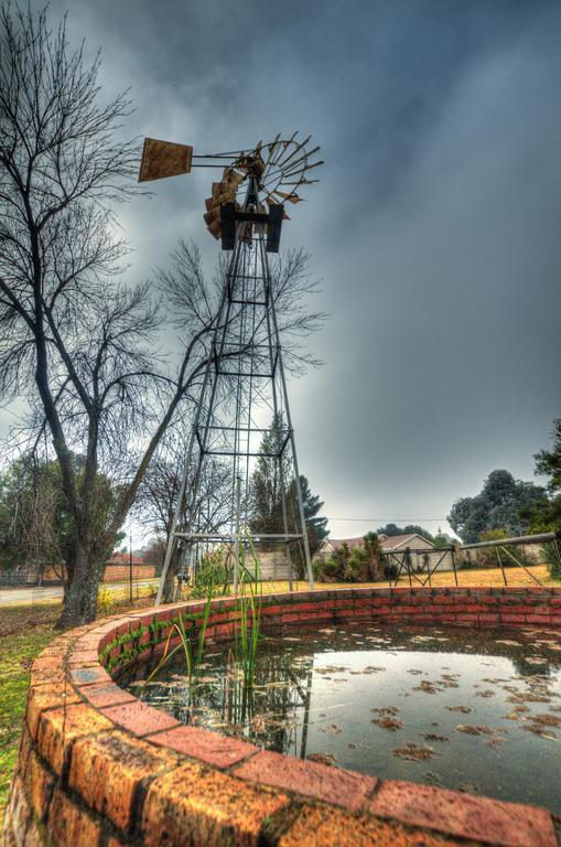 Ancient Windmill Guesthouse And Conference Venue Benoni Exteriér fotografie